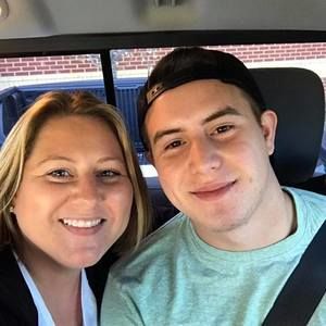 Meet your Posher, Andrew